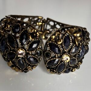 Vintage Style Black and Gold bracelet